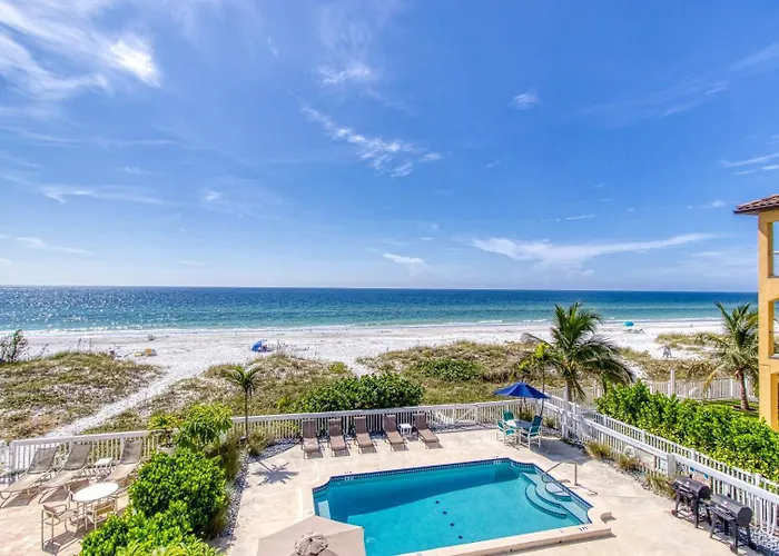 Resort The New Collection Beachfront 4*