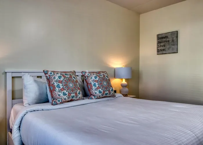 The New Collection Beachfront Clearwater Beach